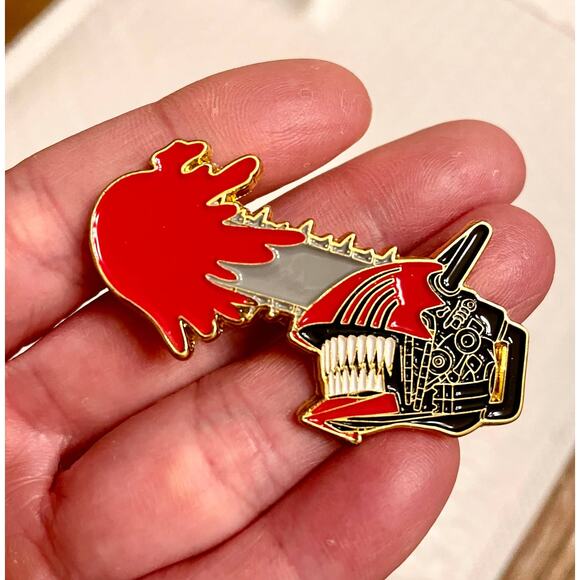 Chainsaw Man Denji Devil Japanese Anime Enamel Pins 29-3 - Picture 2 of 2